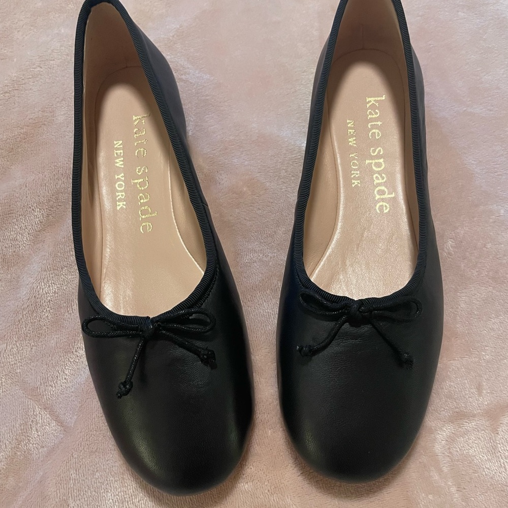 Kate Spade Black Flats with Bow and Cushioned Interior